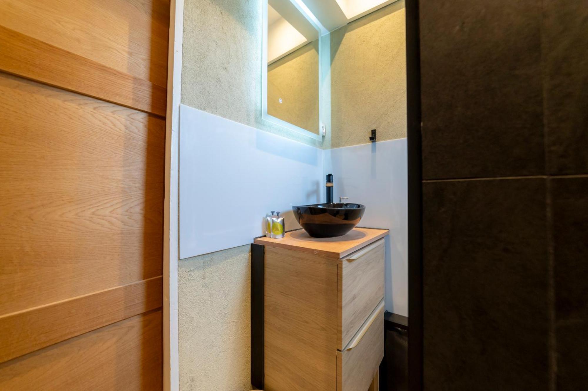 La Galleanne Studio Agreable Et Chaleureux Briancon  Bagian luar foto